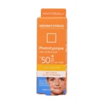 جعبه فلوئید ضد آفتاب پوست چرب و دارای جوش درماتیپیک +SPF50 - نمای جلو بسته‌بندی